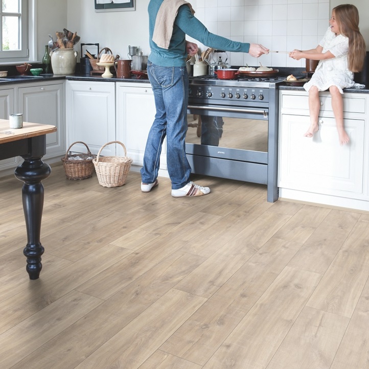Havanna oak natural with saw cuts CLM1656
