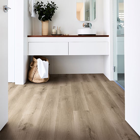 titan_rigid_moonlight_gum_lifestyle titan_rigid_moonlight_gum_lifestyle