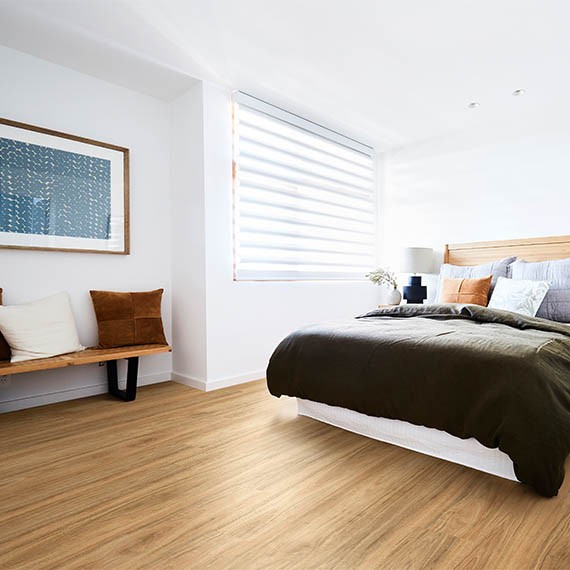 titan_rigid_stonewashed_spotted_gum_lifestyle